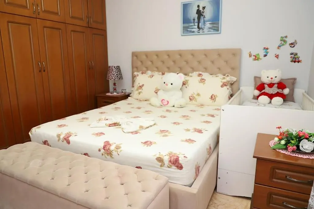 Antuan Apartment Berat Albania